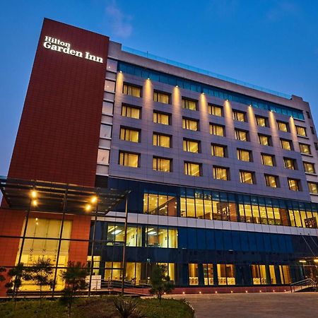 Hilton Garden Inn Lucknow Luaran gambar