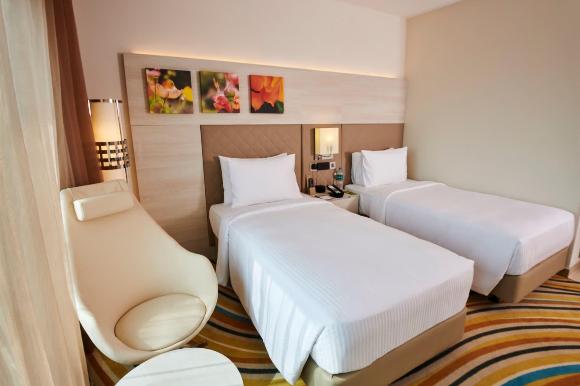 Hilton Garden Inn Lucknow Luaran gambar
