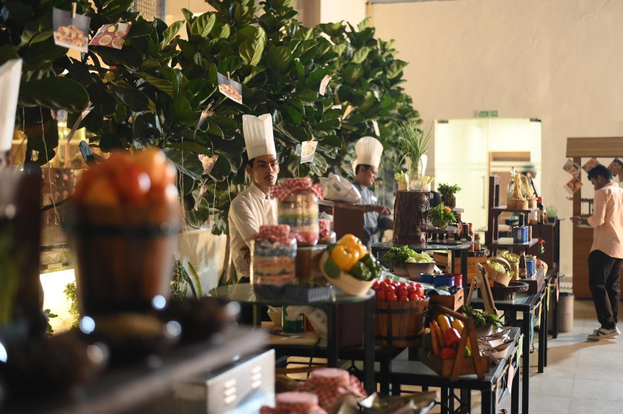 Hilton Garden Inn Lucknow Luaran gambar