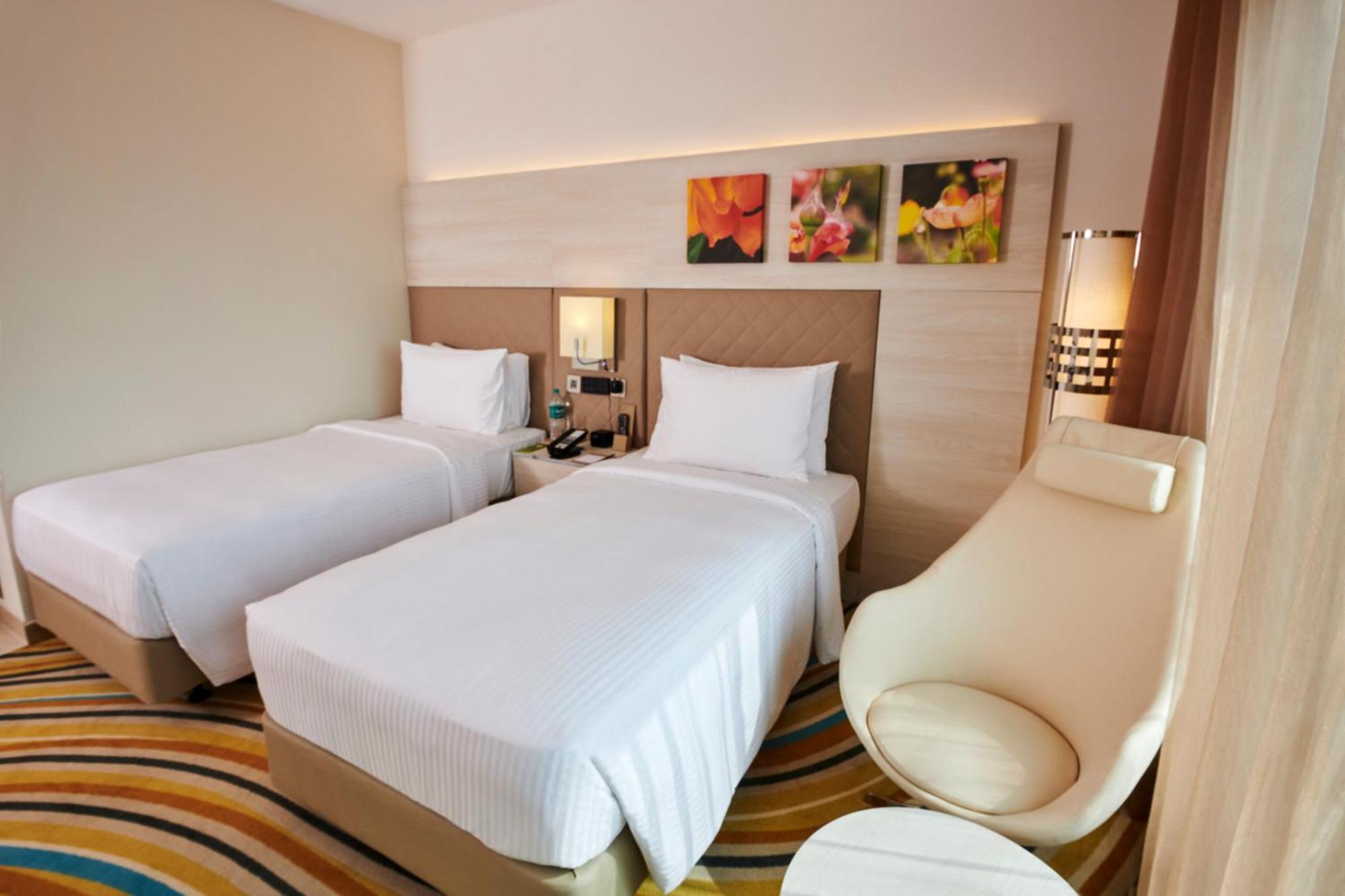 Hilton Garden Inn Lucknow Luaran gambar